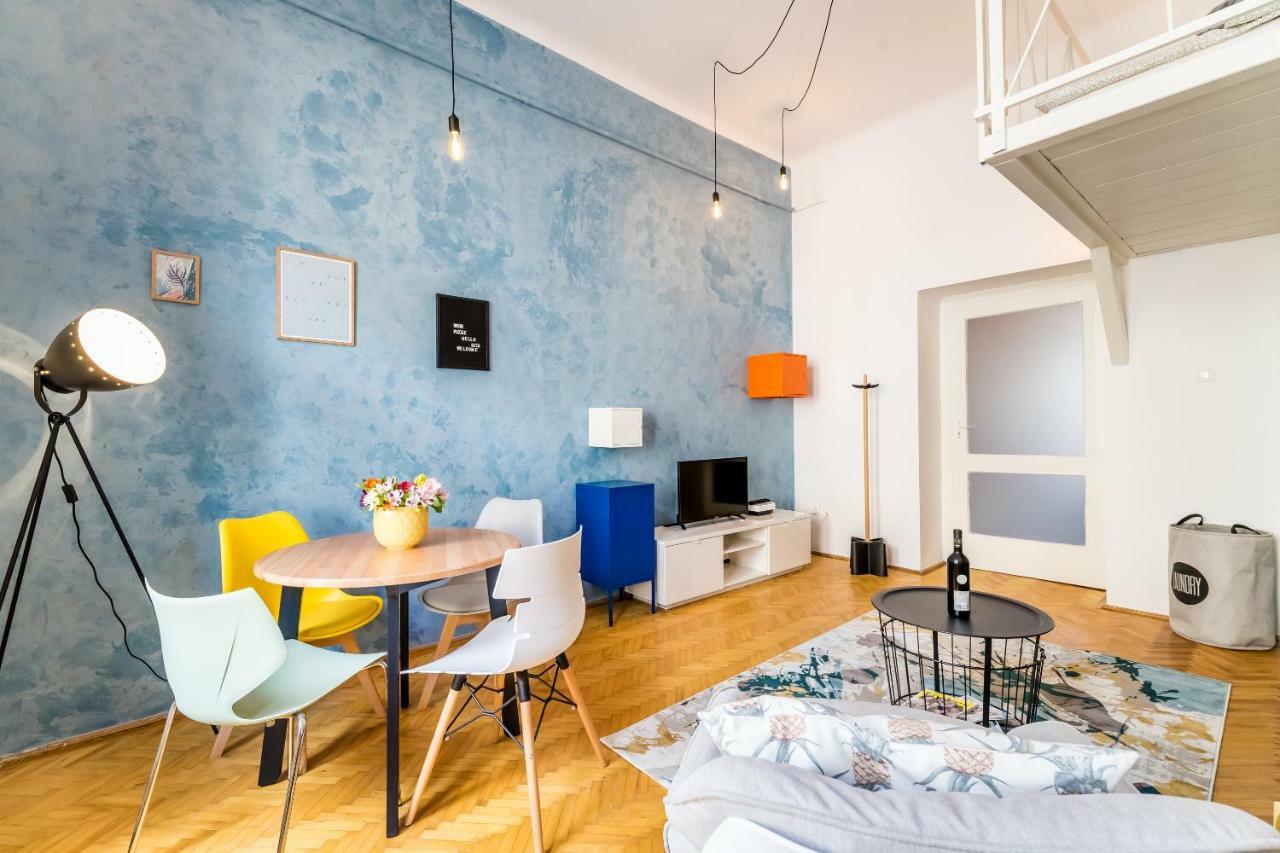 Bpr Azure Desire Studio Budapest Exterior photo